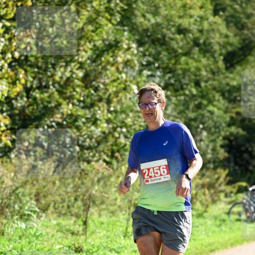 27.09.2026 - 35. Volkslauf durch das schöne Alstertal Dr. Thomas Lammeyer http://msf.ph/oto/10577833 27.09.2026 11:55:36 Laufen 2456 meine-sportfotos.de