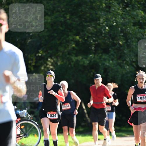 27.09.2026 - 35. Volkslauf durch das schöne Alstertal Dr. Thomas Lammeyer http://msf.ph/oto/10577973 27.09.2026 11:57:19 Laufen 1034, 1028 meine-sportfotos.de