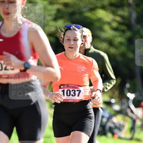 27.09.2026 - 35. Volkslauf durch das schöne Alstertal Dr. Thomas Lammeyer http://msf.ph/oto/10578053 27.09.2026 11:57:28 Laufen 025, 1037 meine-sportfotos.de