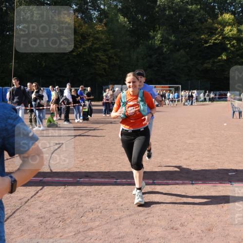 27.09.2026 - 35. Volkslauf durch das schöne Alstertal Strokosch-Dieckow http://msf.ph/oto/10578075 27.09.2026 12:43:37 Ziel 2078, 2337, 2432 meine-sportfotos.de