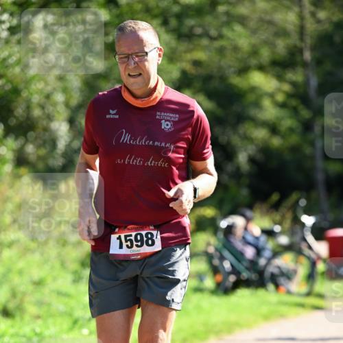27.09.2026 - 35. Volkslauf durch das schöne Alstertal Dr. Thomas Lammeyer http://msf.ph/oto/10578149 27.09.2026 11:58:35 Laufen 10, 1598 meine-sportfotos.de
