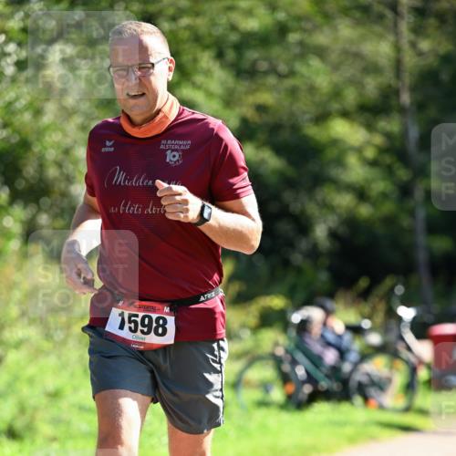 27.09.2026 - 35. Volkslauf durch das schöne Alstertal Dr. Thomas Lammeyer http://msf.ph/oto/10578152 27.09.2026 11:58:35 Laufen 30, 10, 1598 meine-sportfotos.de