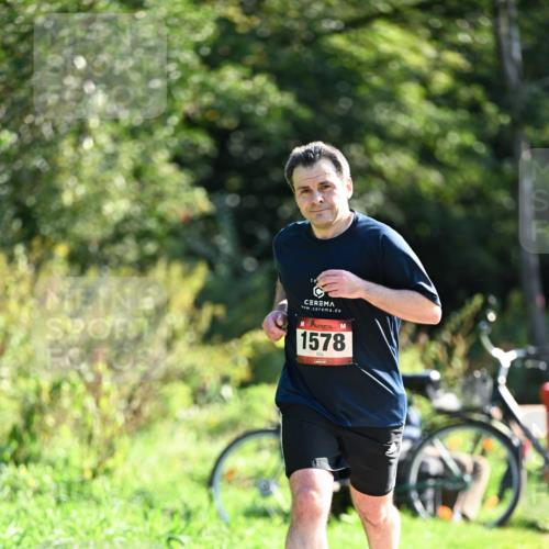 27.09.2026 - 35. Volkslauf durch das schöne Alstertal Dr. Thomas Lammeyer http://msf.ph/oto/10578157 27.09.2026 11:58:57 Laufen 1578 meine-sportfotos.de