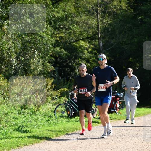 27.09.2026 - 35. Volkslauf durch das schöne Alstertal Dr. Thomas Lammeyer http://msf.ph/oto/10578224 27.09.2026 11:59:42 Laufen 1582, 2975, 3969 meine-sportfotos.de