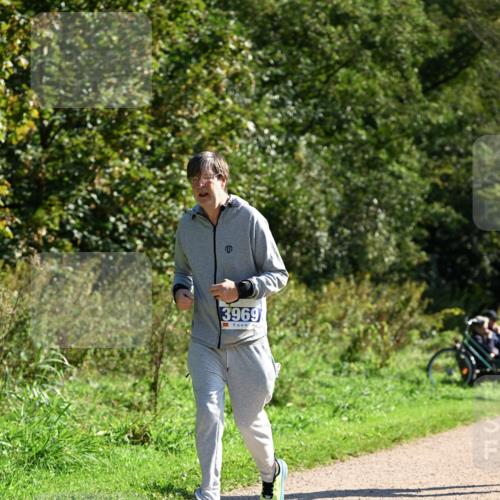 27.09.2026 - 35. Volkslauf durch das schöne Alstertal Dr. Thomas Lammeyer http://msf.ph/oto/10578264 27.09.2026 11:59:49 Laufen 3969 meine-sportfotos.de
