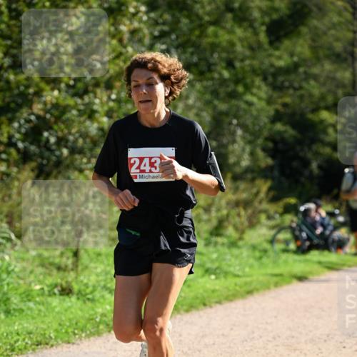 27.09.2026 - 35. Volkslauf durch das schöne Alstertal Dr. Thomas Lammeyer http://msf.ph/oto/10578276 27.09.2026 11:59:51 Laufen 243 meine-sportfotos.de