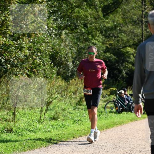 27.09.2026 - 35. Volkslauf durch das schöne Alstertal Dr. Thomas Lammeyer http://msf.ph/oto/10578329 27.09.2026 12:00:04 Laufen 42, 195, 1684 meine-sportfotos.de
