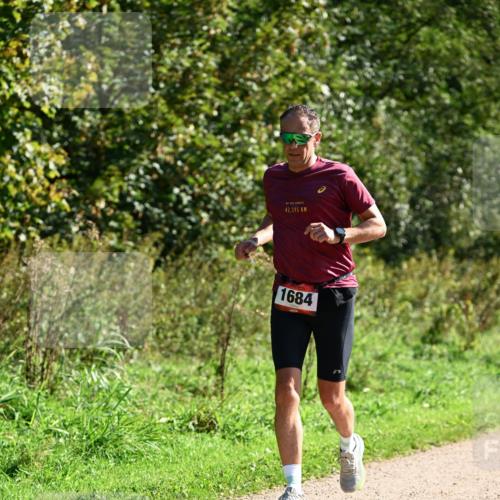 27.09.2026 - 35. Volkslauf durch das schöne Alstertal Dr. Thomas Lammeyer http://msf.ph/oto/10578342 27.09.2026 12:00:05 Laufen 42, 195, 1684 meine-sportfotos.de