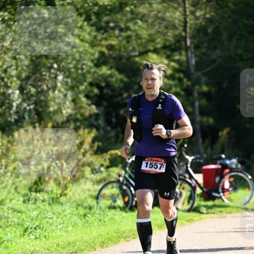 27.09.2026 - 35. Volkslauf durch das schöne Alstertal Dr. Thomas Lammeyer http://msf.ph/oto/10578366 27.09.2026 12:00:17 Laufen 1557, 3 meine-sportfotos.de