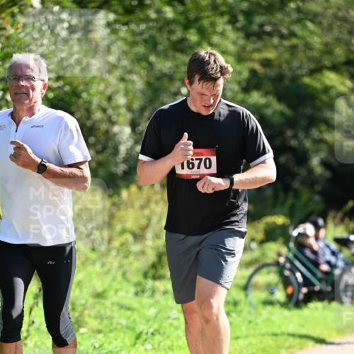 27.09.2026 - 35. Volkslauf durch das schöne Alstertal Dr. Thomas Lammeyer http://msf.ph/oto/10578422 27.09.2026 12:00:38 Laufen 1670 meine-sportfotos.de