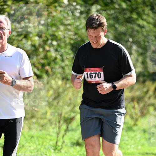 27.09.2026 - 35. Volkslauf durch das schöne Alstertal Dr. Thomas Lammeyer http://msf.ph/oto/10578429 27.09.2026 12:00:38 Laufen 216, 1670, 860 meine-sportfotos.de