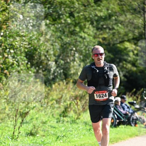 27.09.2026 - 35. Volkslauf durch das schöne Alstertal Dr. Thomas Lammeyer http://msf.ph/oto/10578621 27.09.2026 12:02:03 Laufen 1624 meine-sportfotos.de
