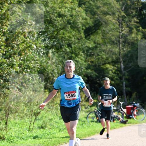 27.09.2026 - 35. Volkslauf durch das schöne Alstertal Dr. Thomas Lammeyer http://msf.ph/oto/10578637 27.09.2026 12:02:20 Laufen 1558 meine-sportfotos.de