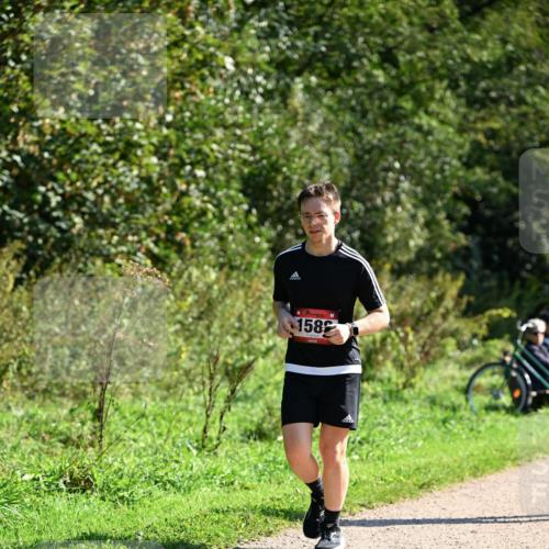 27.09.2026 - 35. Volkslauf durch das schöne Alstertal Dr. Thomas Lammeyer http://msf.ph/oto/10578689 27.09.2026 12:02:37 Laufen 158 meine-sportfotos.de