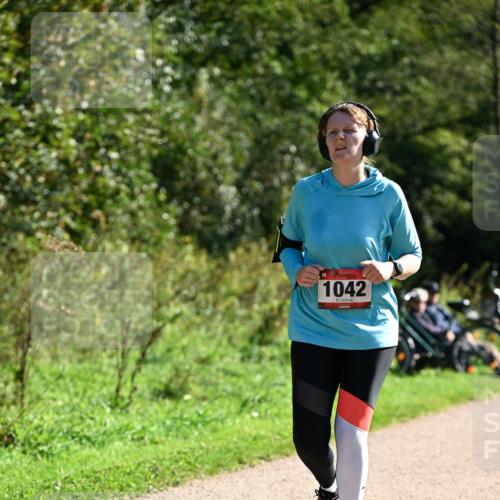 27.09.2026 - 35. Volkslauf durch das schöne Alstertal Dr. Thomas Lammeyer http://msf.ph/oto/10578697 27.09.2026 12:02:38 Laufen 1042 meine-sportfotos.de