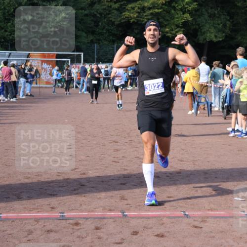 27.09.2026 - 35. Volkslauf durch das schöne Alstertal Strokosch-Dieckow http://msf.ph/oto/10578757 27.09.2026 11:19:30 Ziel 1401, 3022, 3150, 3164, 3345, 3346 meine-sportfotos.de