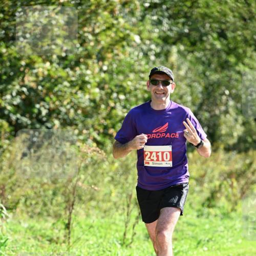 27.09.2026 - 35. Volkslauf durch das schöne Alstertal Dr. Thomas Lammeyer http://msf.ph/oto/10578835 27.09.2026 12:03:55 Laufen 2410 meine-sportfotos.de