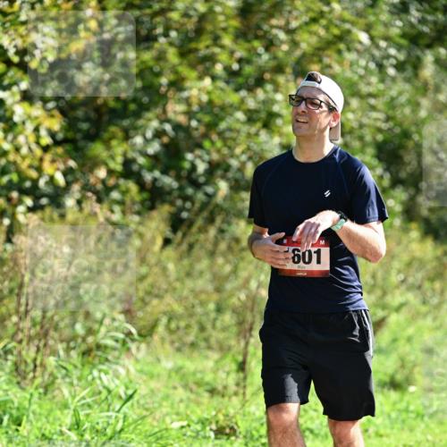 27.09.2026 - 35. Volkslauf durch das schöne Alstertal Dr. Thomas Lammeyer http://msf.ph/oto/10578848 27.09.2026 12:04:04 Laufen 601 meine-sportfotos.de