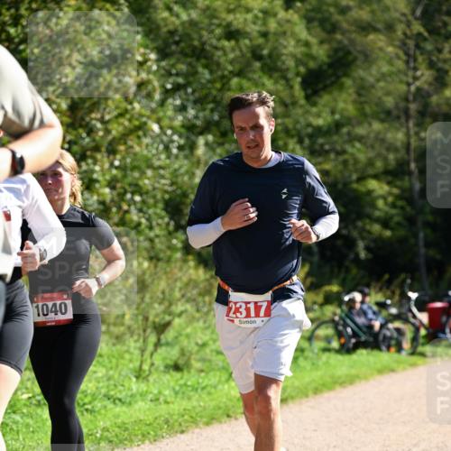27.09.2026 - 35. Volkslauf durch das schöne Alstertal Dr. Thomas Lammeyer http://msf.ph/oto/10578915 27.09.2026 12:04:46 Laufen 1040, 2317 meine-sportfotos.de
