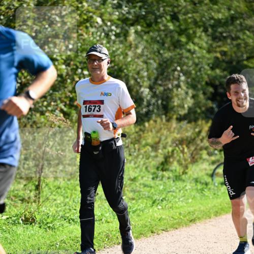 27.09.2026 - 35. Volkslauf durch das schöne Alstertal Dr. Thomas Lammeyer http://msf.ph/oto/10578930 27.09.2026 12:04:54 Laufen 1673 meine-sportfotos.de