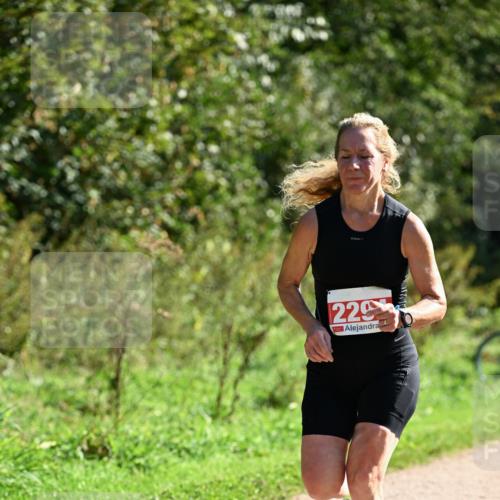 27.09.2026 - 35. Volkslauf durch das schöne Alstertal Dr. Thomas Lammeyer http://msf.ph/oto/10578973 27.09.2026 12:05:15 Laufen 22 meine-sportfotos.de