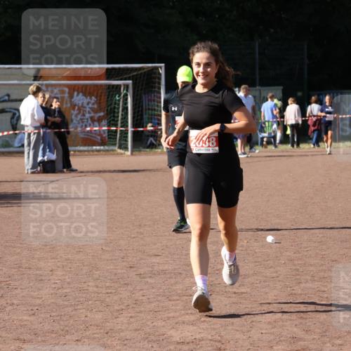 27.09.2026 - 35. Volkslauf durch das schöne Alstertal Strokosch-Dieckow http://msf.ph/oto/10579015 27.09.2026 12:47:12 Ziel 2038, 2320 meine-sportfotos.de