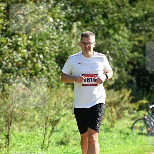 27.09.2026 - 35. Volkslauf durch das schöne Alstertal Dr. Thomas Lammeyer http://msf.ph/oto/10579038 27.09.2026 12:05:45 Laufen 1610 meine-sportfotos.de