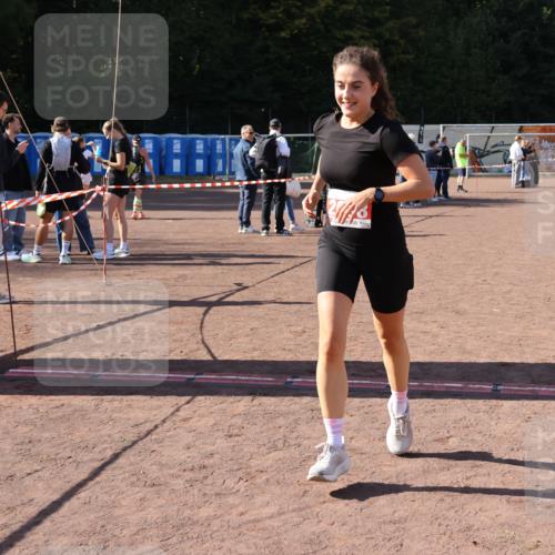 27.09.2026 - 35. Volkslauf durch das schöne Alstertal Strokosch-Dieckow http://msf.ph/oto/10579050 27.09.2026 12:47:15 Ziel 2038, 2320 meine-sportfotos.de