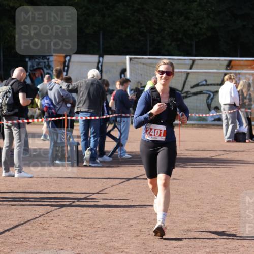 27.09.2026 - 35. Volkslauf durch das schöne Alstertal Strokosch-Dieckow http://msf.ph/oto/10579152 27.09.2026 12:47:56 Ziel 2401 meine-sportfotos.de