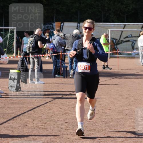 27.09.2026 - 35. Volkslauf durch das schöne Alstertal Strokosch-Dieckow http://msf.ph/oto/10579179 27.09.2026 12:47:57 Ziel 2401 meine-sportfotos.de