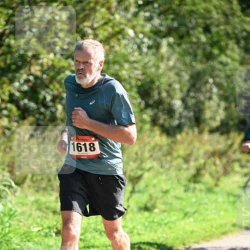 27.09.2026 - 35. Volkslauf durch das schöne Alstertal Dr. Thomas Lammeyer http://msf.ph/oto/10579190 27.09.2026 12:06:37 Laufen 1618 meine-sportfotos.de