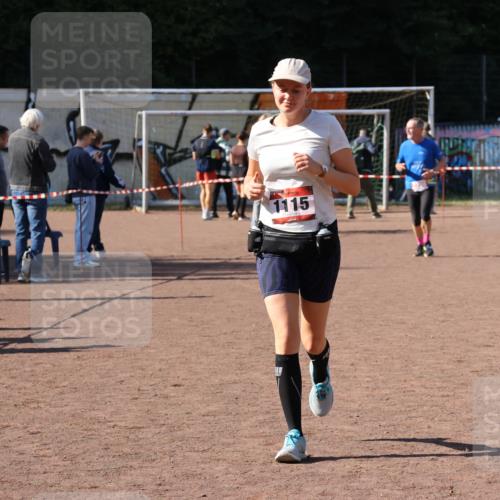 27.09.2026 - 35. Volkslauf durch das schöne Alstertal Strokosch-Dieckow http://msf.ph/oto/10579233 27.09.2026 12:48:24 Ziel 1115 meine-sportfotos.de