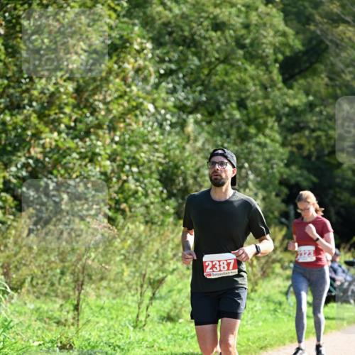 27.09.2026 - 35. Volkslauf durch das schöne Alstertal Dr. Thomas Lammeyer http://msf.ph/oto/10579323 27.09.2026 12:08:16 Laufen 2387 meine-sportfotos.de