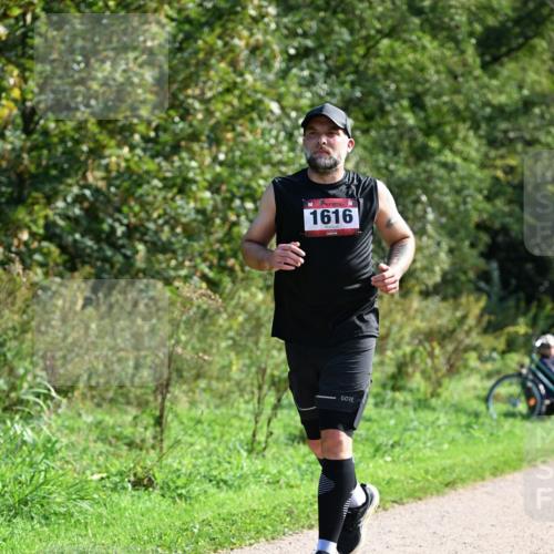 27.09.2026 - 35. Volkslauf durch das schöne Alstertal Dr. Thomas Lammeyer http://msf.ph/oto/10579356 27.09.2026 12:08:25 Laufen 1616 meine-sportfotos.de