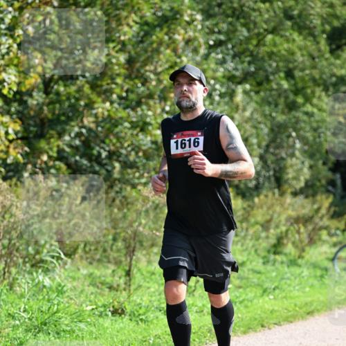 27.09.2026 - 35. Volkslauf durch das schöne Alstertal Dr. Thomas Lammeyer http://msf.ph/oto/10579359 27.09.2026 12:08:25 Laufen 1616 meine-sportfotos.de