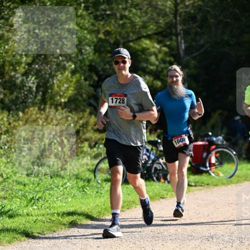 27.09.2026 - 35. Volkslauf durch das schöne Alstertal Dr. Thomas Lammeyer http://msf.ph/oto/10579455 27.09.2026 12:09:01 Laufen 1728, 1608 meine-sportfotos.de