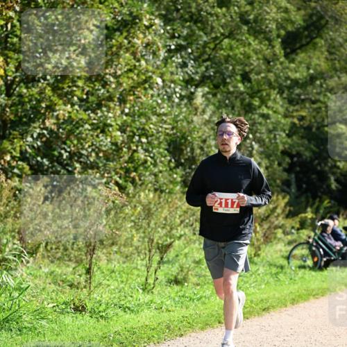 27.09.2026 - 35. Volkslauf durch das schöne Alstertal Dr. Thomas Lammeyer http://msf.ph/oto/10579650 27.09.2026 12:10:15 Laufen 2117 meine-sportfotos.de