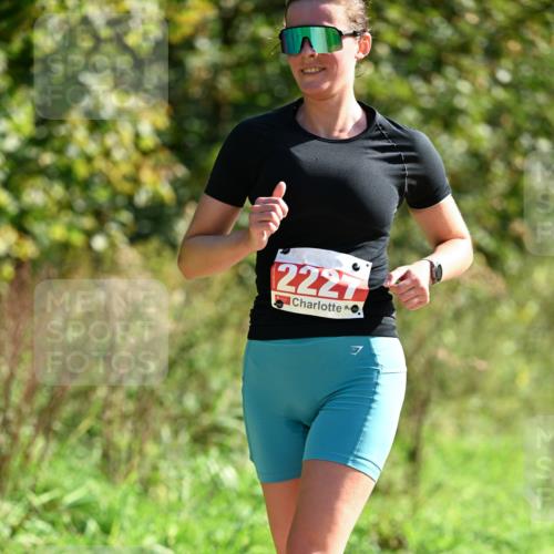 27.09.2026 - 35. Volkslauf durch das schöne Alstertal Dr. Thomas Lammeyer http://msf.ph/oto/10579672 27.09.2026 12:10:34 Laufen 2227, 0 meine-sportfotos.de