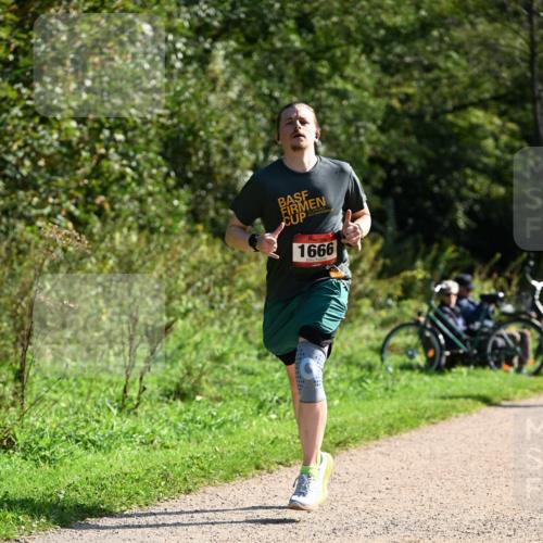 27.09.2026 - 35. Volkslauf durch das schöne Alstertal Dr. Thomas Lammeyer http://msf.ph/oto/10579709 27.09.2026 12:10:59 Laufen 1666 meine-sportfotos.de