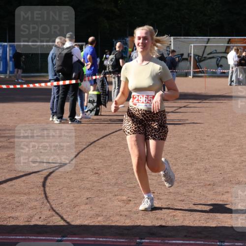 27.09.2026 - 35. Volkslauf durch das schöne Alstertal Strokosch-Dieckow http://msf.ph/oto/10579718 27.09.2026 12:50:13 Ziel 2965 meine-sportfotos.de