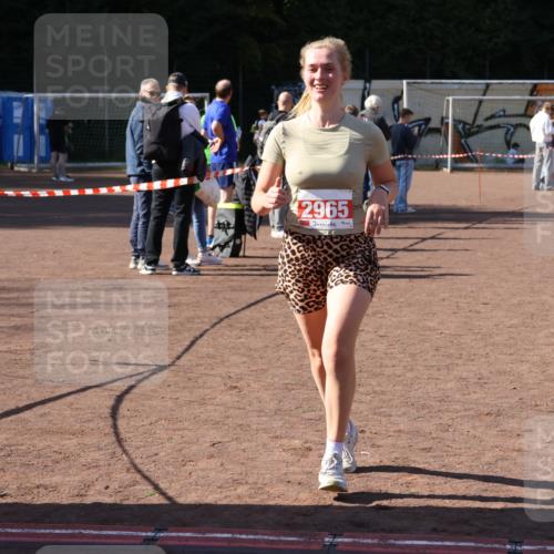 27.09.2026 - 35. Volkslauf durch das schöne Alstertal Strokosch-Dieckow http://msf.ph/oto/10579725 27.09.2026 12:50:14 Ziel 2965 meine-sportfotos.de