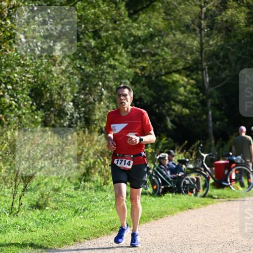 27.09.2026 - 35. Volkslauf durch das schöne Alstertal Dr. Thomas Lammeyer http://msf.ph/oto/10579740 27.09.2026 12:11:06 Laufen 1714 meine-sportfotos.de
