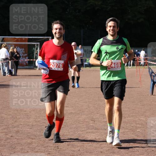 27.09.2026 - 35. Volkslauf durch das schöne Alstertal Strokosch-Dieckow http://msf.ph/oto/10579777 27.09.2026 12:52:26 Ziel 2076, 2469 meine-sportfotos.de