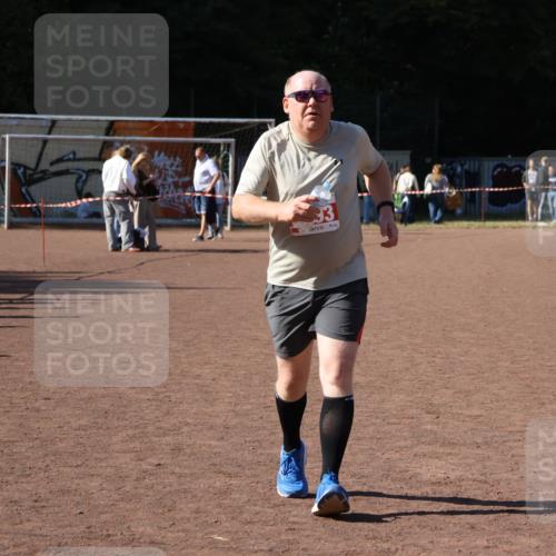 27.09.2026 - 35. Volkslauf durch das schöne Alstertal Strokosch-Dieckow http://msf.ph/oto/10579814 27.09.2026 12:52:35 Ziel 2193 meine-sportfotos.de