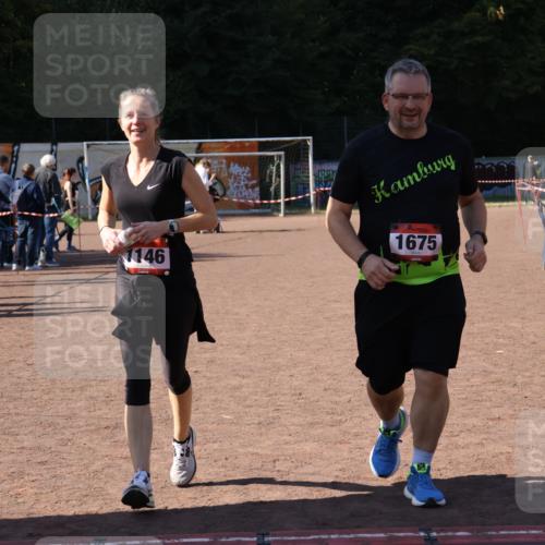 27.09.2026 - 35. Volkslauf durch das schöne Alstertal Strokosch-Dieckow http://msf.ph/oto/10579898 27.09.2026 12:53:09 Ziel 1146, 1675 meine-sportfotos.de