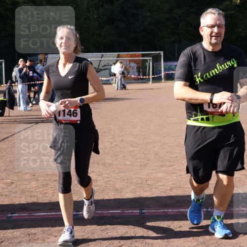 27.09.2026 - 35. Volkslauf durch das schöne Alstertal Strokosch-Dieckow http://msf.ph/oto/10579911 27.09.2026 12:53:10 Ziel 1146, 1675 meine-sportfotos.de