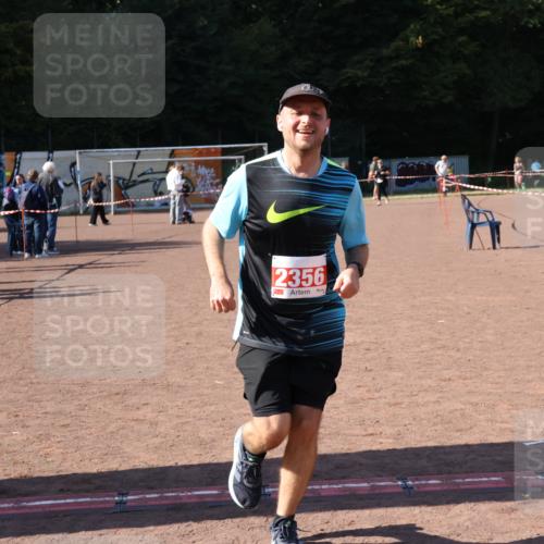 27.09.2026 - 35. Volkslauf durch das schöne Alstertal Strokosch-Dieckow http://msf.ph/oto/10580123 27.09.2026 12:53:41 Ziel 2356 meine-sportfotos.de