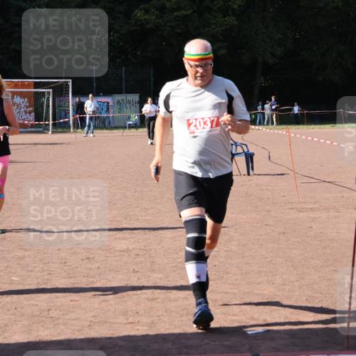 27.09.2026 - 35. Volkslauf durch das schöne Alstertal Strokosch-Dieckow http://msf.ph/oto/10580160 27.09.2026 12:54:01 Ziel 2037, 2163, 2966 meine-sportfotos.de