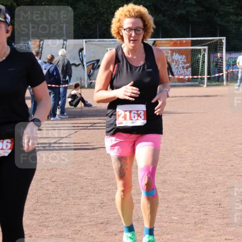 27.09.2026 - 35. Volkslauf durch das schöne Alstertal Strokosch-Dieckow http://msf.ph/oto/10580179 27.09.2026 12:54:03 Ziel 2037, 2163, 2966 meine-sportfotos.de