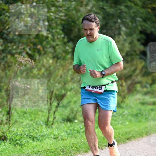 27.09.2026 - 35. Volkslauf durch das schöne Alstertal Dr. Thomas Lammeyer http://msf.ph/oto/10580224 27.09.2026 12:13:36 Laufen 7665 meine-sportfotos.de